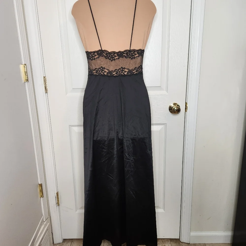 Vintage Vanity Fair Long Black Nightgown Lingerie Size 32 Nylon Lace Sheer